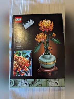 Lego Orange & Yellow Chrysanthemum in Green Pot Item # 10368 New In Unopened Box